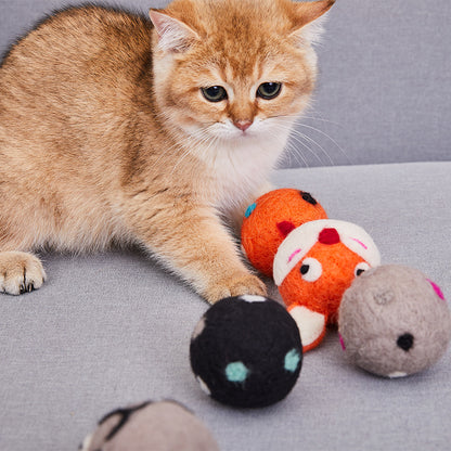 Pet Toy With Small Bell